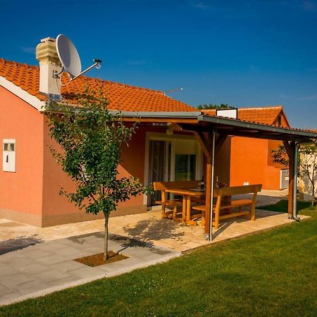 Vacation House Radosic Radosic  Exterior photo